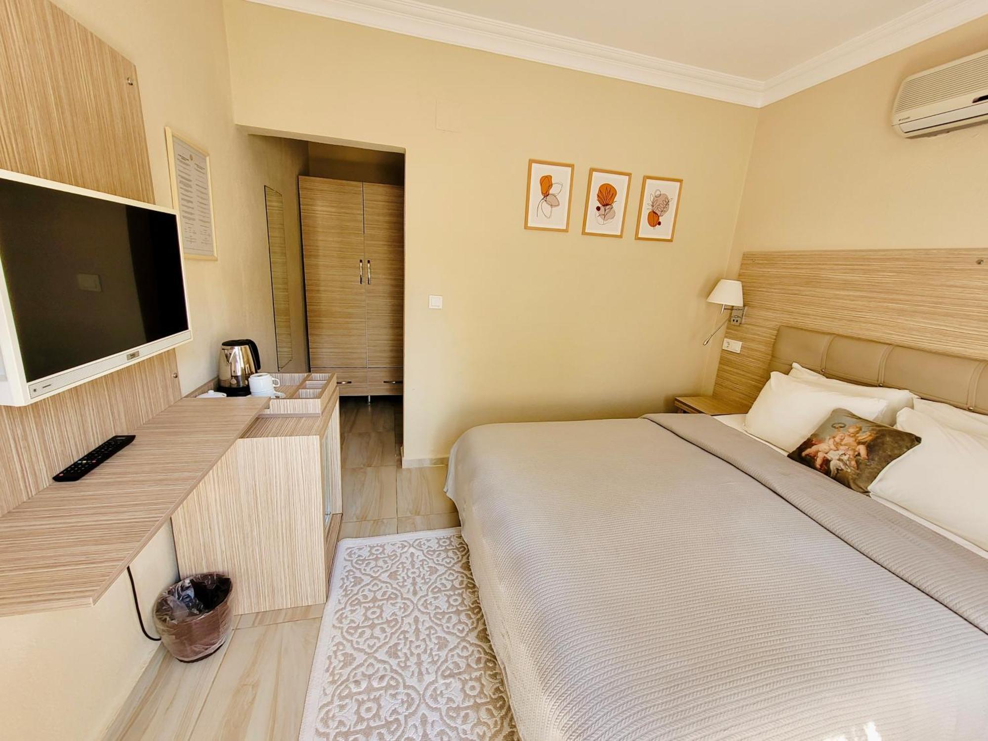 Arp Otel