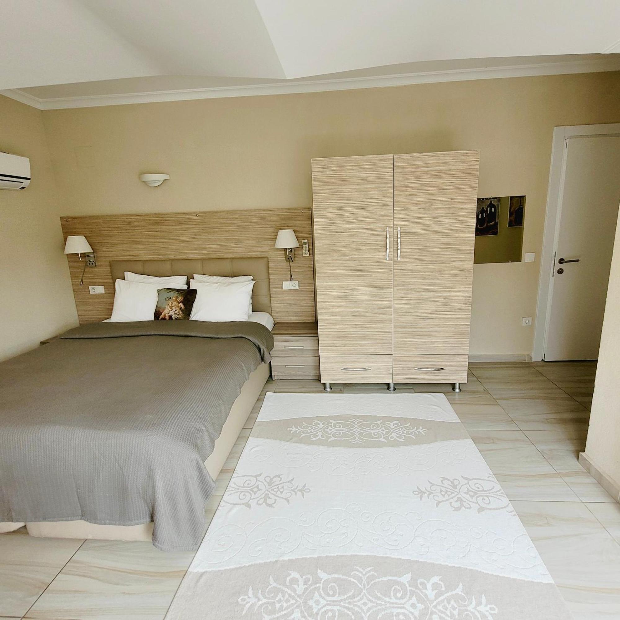 Otel Arp 2*