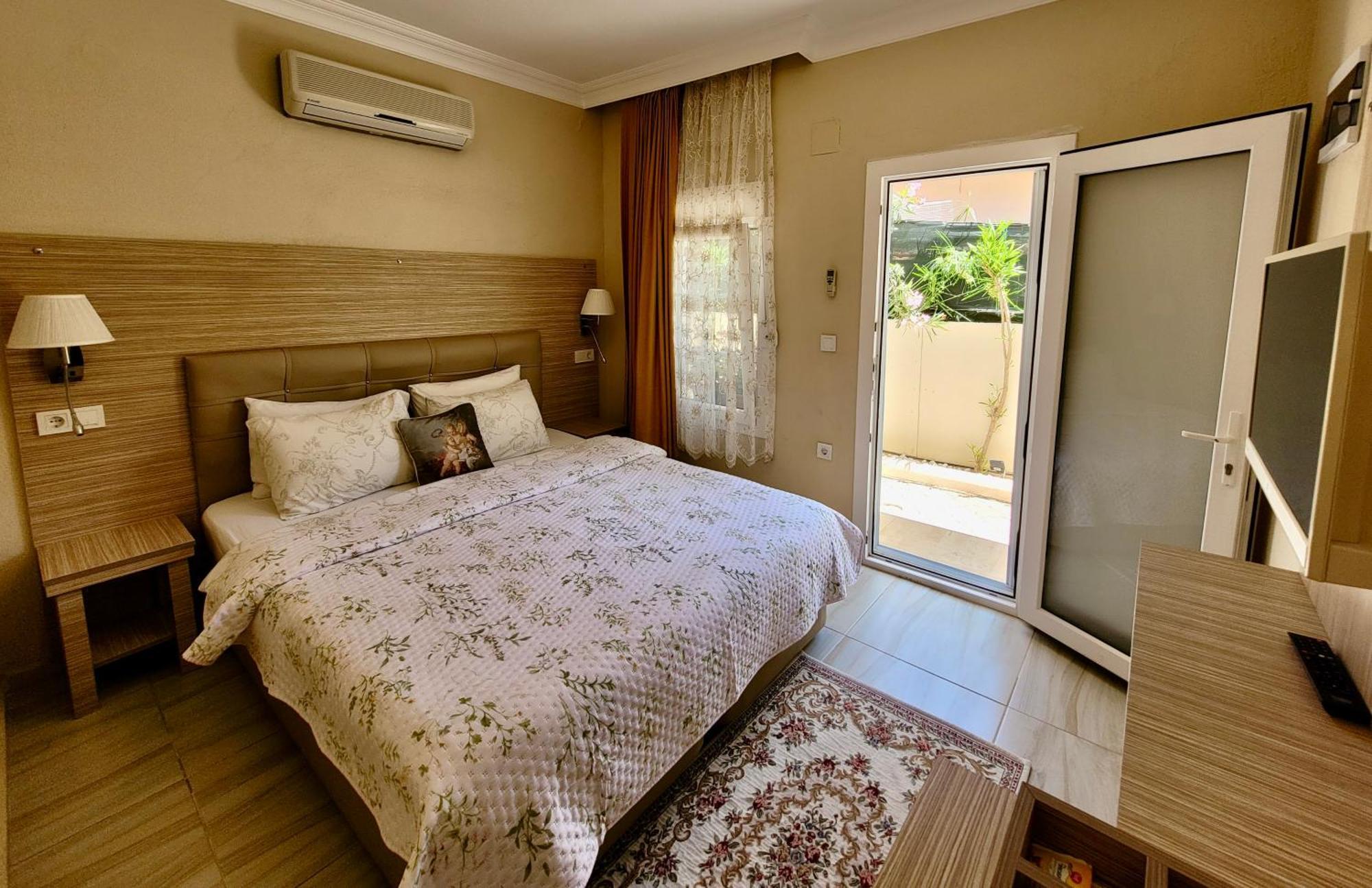 Arp Hotel